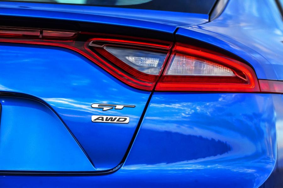 Детали экстерьера Kia Stinger GT AWD (CK) 2017 года  (NA) (фото 13 из 42)